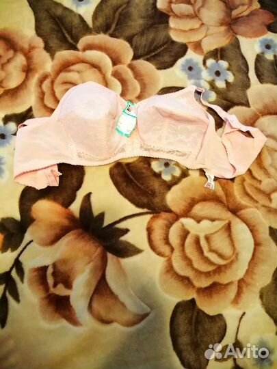 Бюстгалтеры