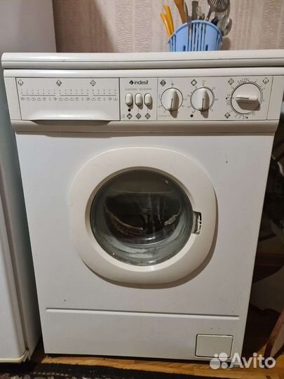 Стиральная машина Indesit Lavante-sechante