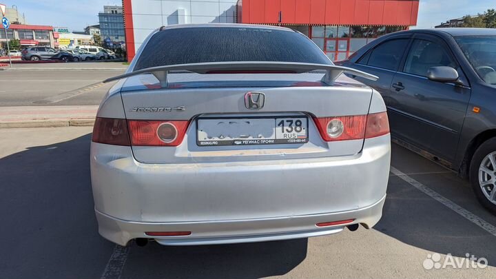 Спойлер Honda Accord 7