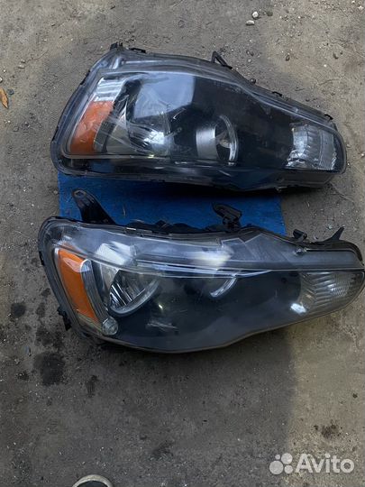 Фары на mitsubishi lancer 10