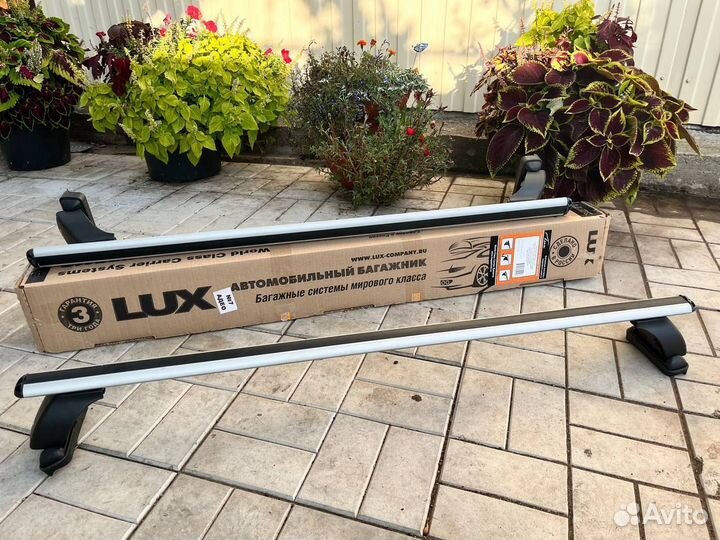 Универсальный автомобильный багажник Lux