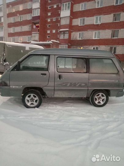 Toyota Town Ace 2.0 МТ, 1990, 155 000 км