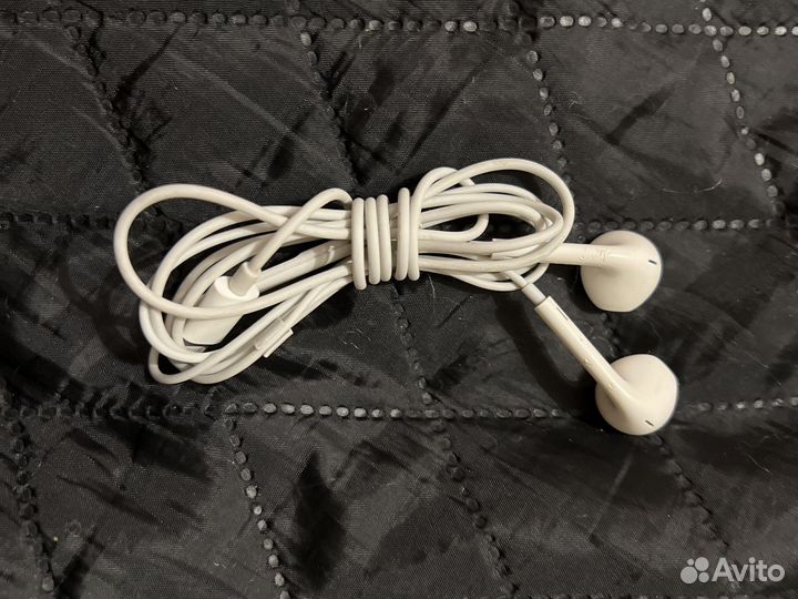 Наушники apple earpods