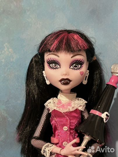 Кукла monster high базовая Дракулаура