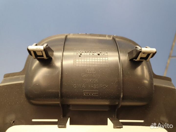 Накладка центральной консоли Audi A8 S8 D4 2010-20