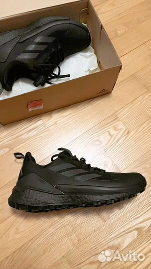 Кроссовки Adidas terrex