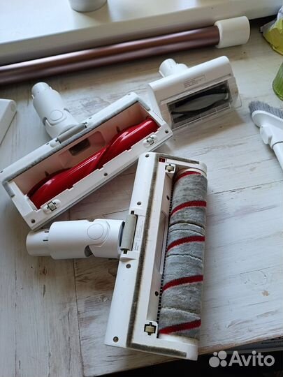 Вертикальный пылесос dreame