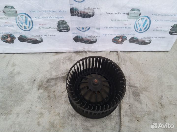 Мотор печки volvo c30 вольво с30 салонный вентилят