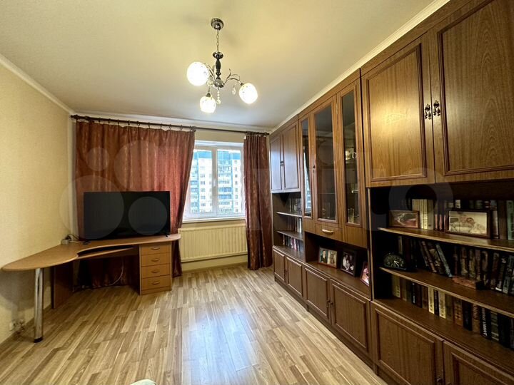 2-к. квартира, 55 м², 7/12 эт.