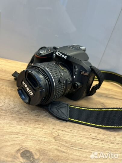 Зеркальный фотоаппарат nikon