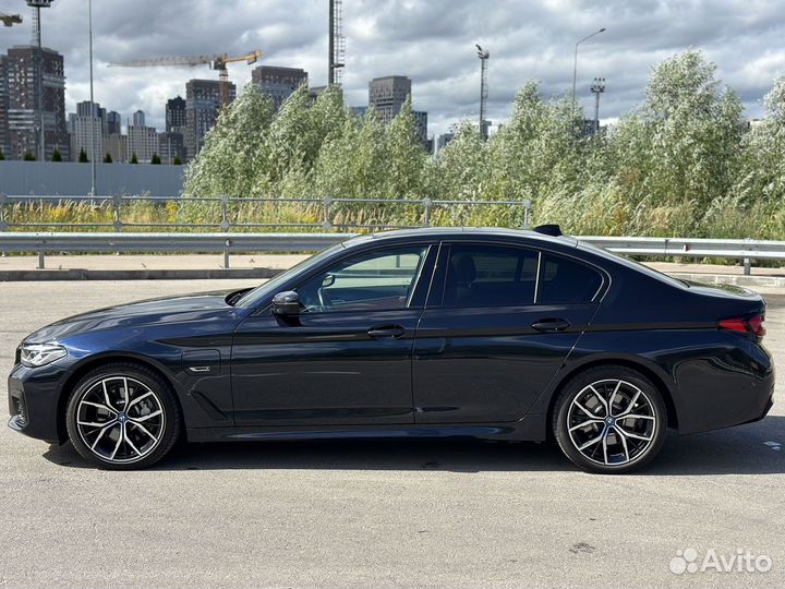 BMW 5 серия 2.0 AT, 2021, 35 740 км