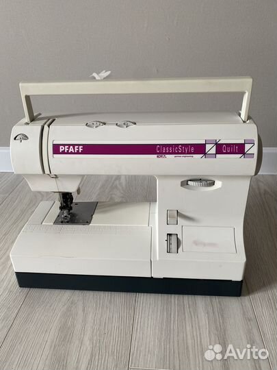 Швейная машина Pfaff select 1527