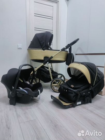 Коляска Adamex Reggio 3 в 1