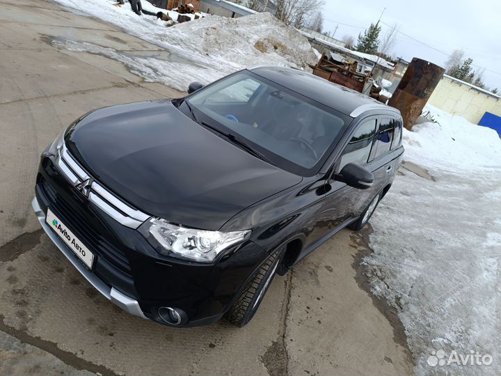 Mitsubishi Outlander 2.4 CVT, 2014, 175 000 км