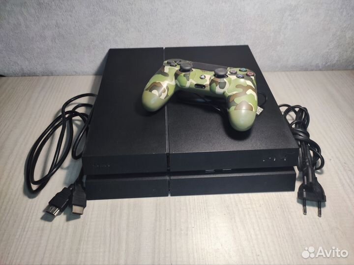 Sony PS4 1Tb прошитая 11.00