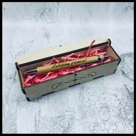 Бамбуковая ручка с гравировкой, шариковая именная