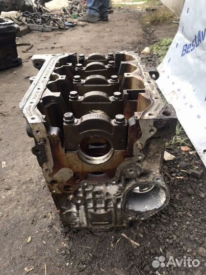 Блок цилиндров Skoda Roomster 2007