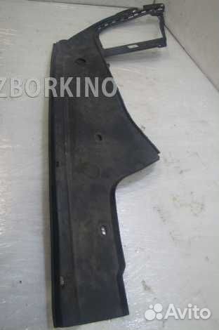 Накладка моторного отсека