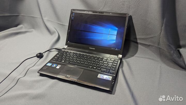 Toshiba компактный i3/SSD/8GB