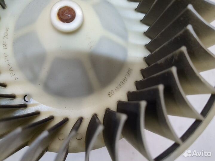 Двигатель отопителя BMW 5 E39