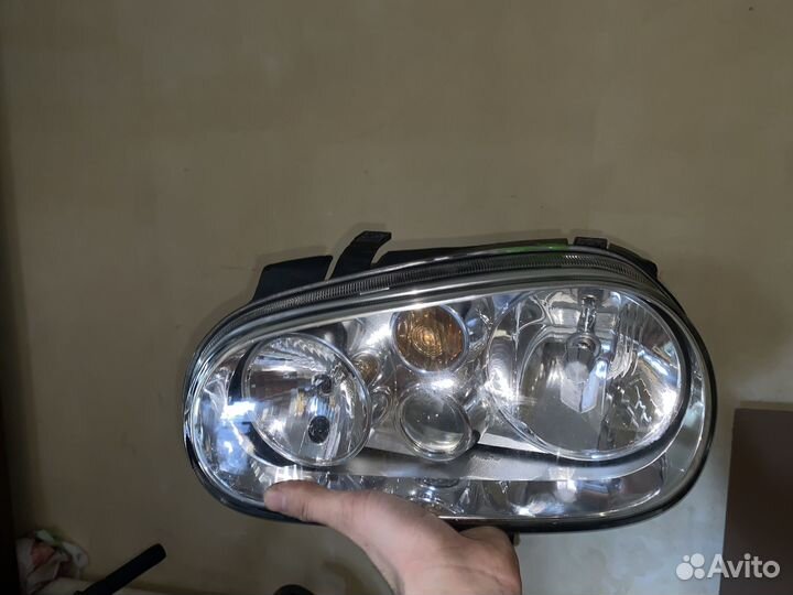 Фара Golf 4 с птф