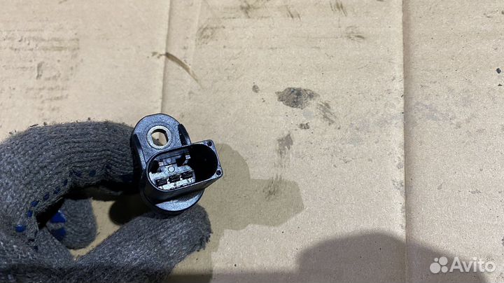 Датчик распредвала выпуск BMW 3 series E90 N46B20