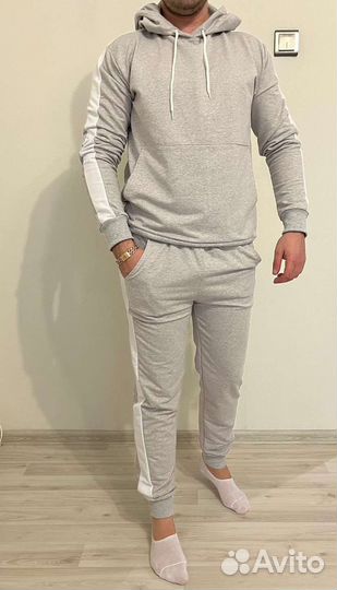 Спортивный костюм мужской новый