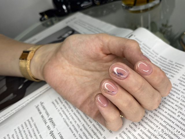 Аппаратный маникюр