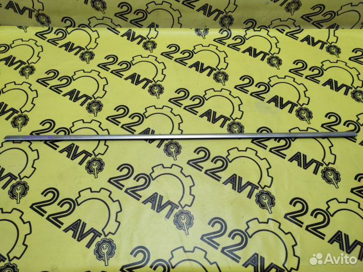 Молдинг стекла (на дверь) задний правый Bmw X5 E70