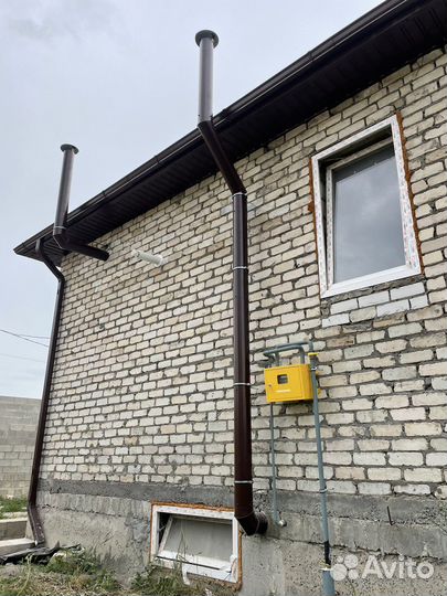 Установка дымохода и вентканала