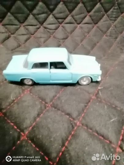 Модель автомобиля