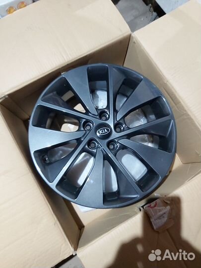 Диски R18 Kia Optima 4 GT оригинал