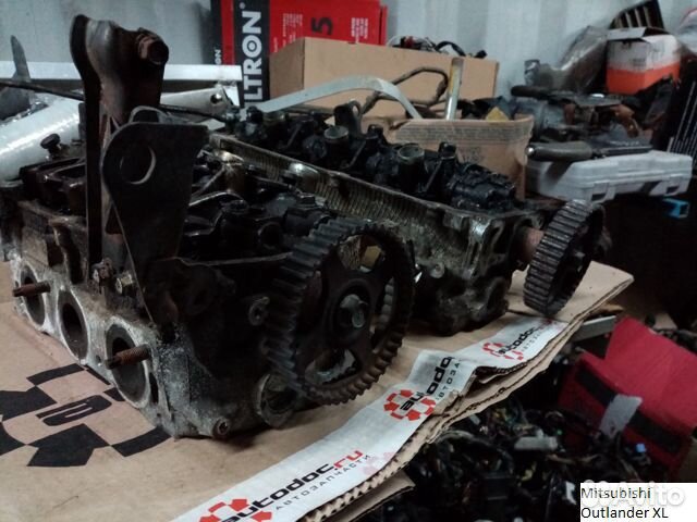 Головка блока цилиндров Mitsubishi Outlander XL
