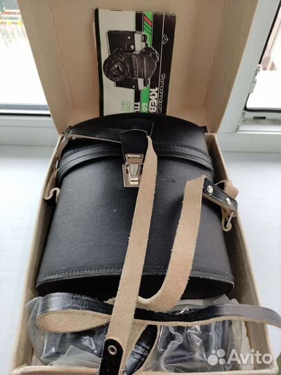 Пленочный фотоаппарат