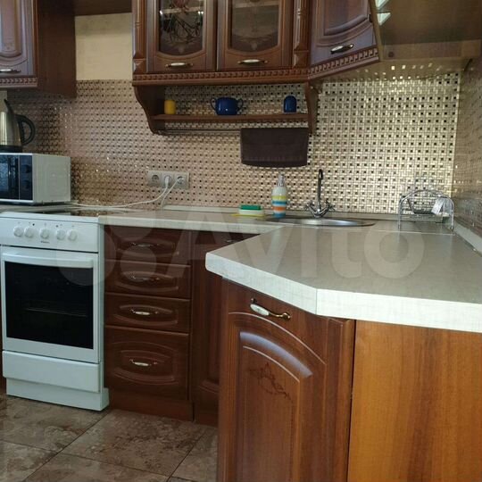 2-к. квартира, 70 м², 7/12 эт.