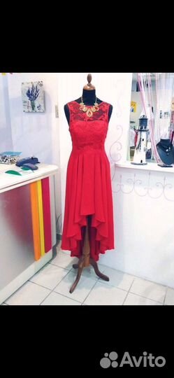 Вечернее платье