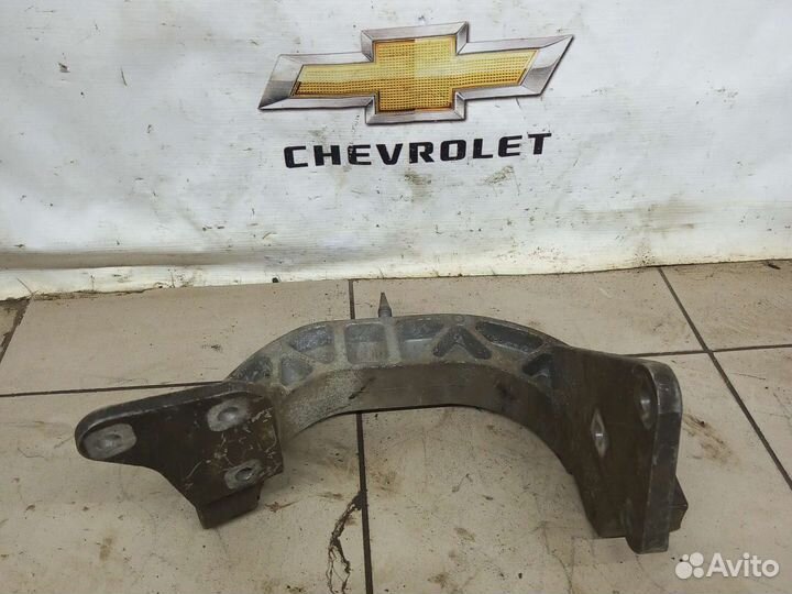 Кронштейн МКПП Шевроле Реззо
