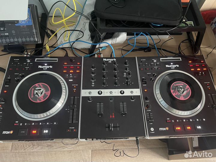 Dj контроллер numark v7