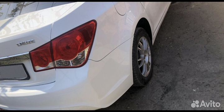 Chevrolet Cruze 1.8 AT, 2013, битый, 200 000 км