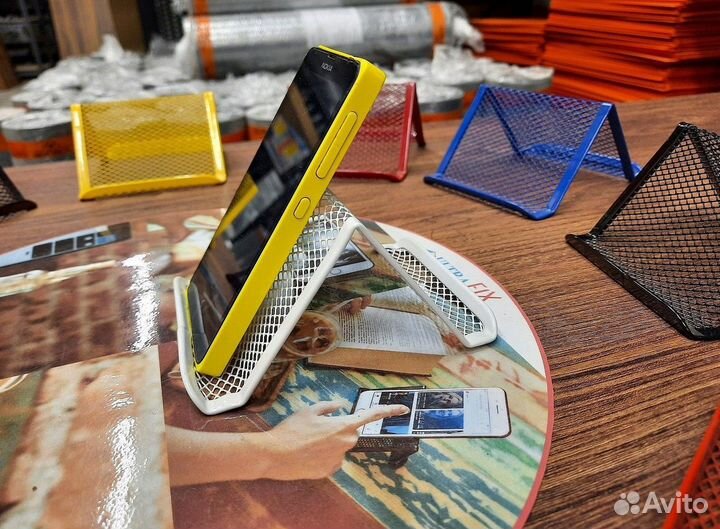 Подставка для телефона металлическая