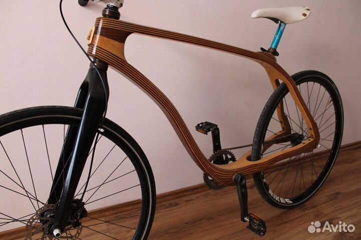 Деревянный велосипед