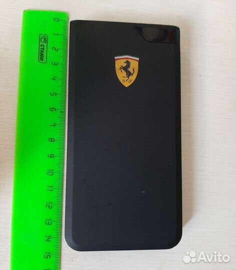 Ugreen Bank 10000mAh и Ferrari Power Bank 10000