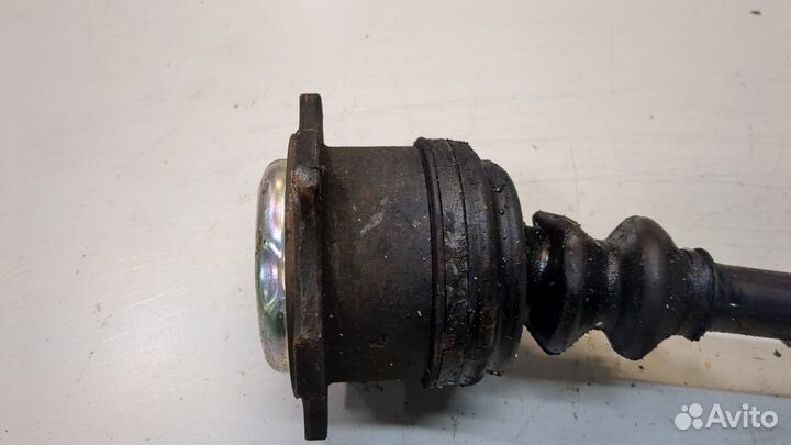 Полуось правая передняя Volkswagen Passat 5