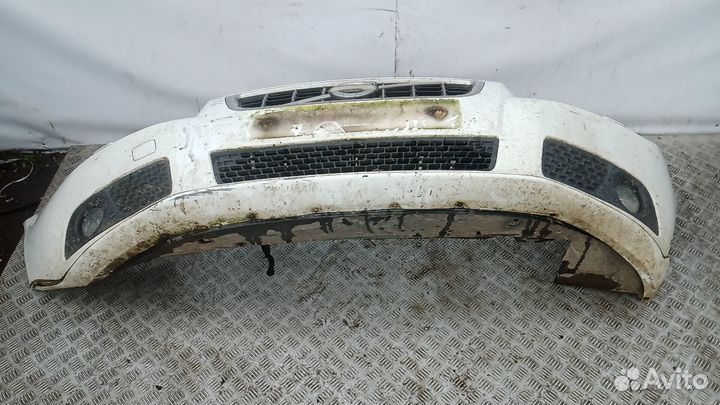 Бампер передний Volvo V70