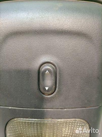 Плафон блок управления люком Ford Explorer