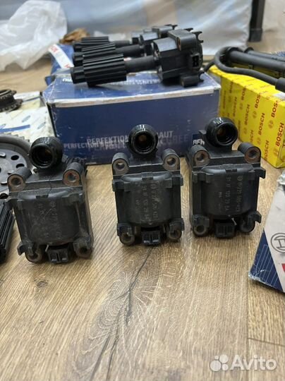 Катушка зажигания Ford Galaxy 2.3 16V