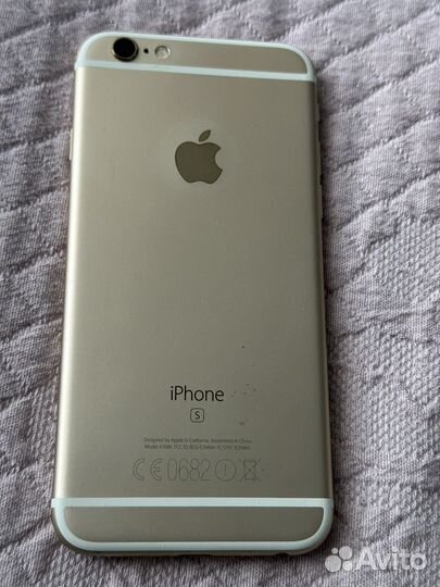 Телефон iPhone 6s