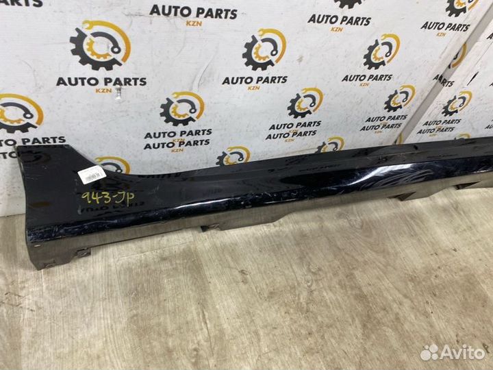 Молдинг порога правый Toyota Camry XV50