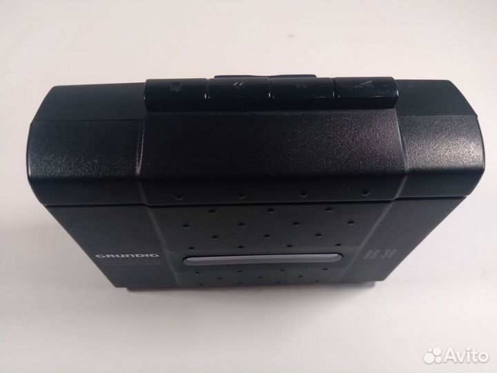Кассетный плеер Grundig BB 38. Есть видео работы