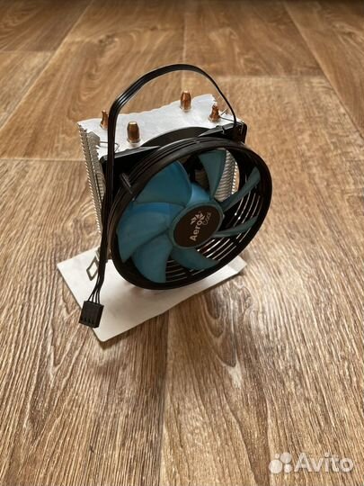 Кулер aerocool verkho 2